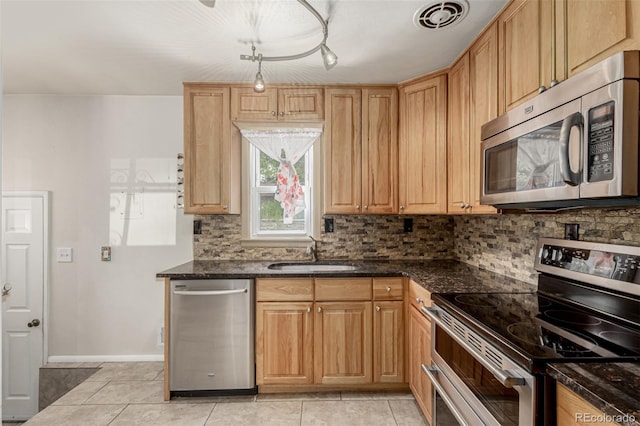 10875 W 41st Ave, Wheat Ridge, CO 80033 - photo 13