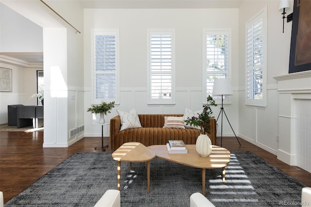 living area featuring dark hardwood / wood-style flooring