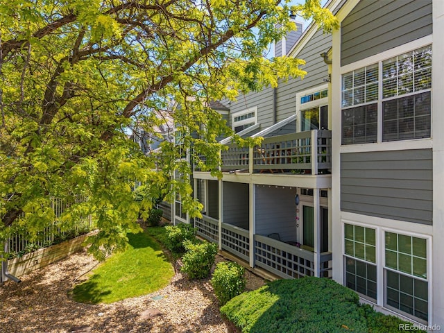 7481 Singing Hills Dr, Boulder, CO 80301 - view of yard featuring a balcony