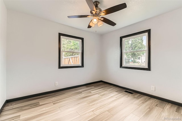 9470 Lillian Ln, Thornton, CO 80229 - photo 18