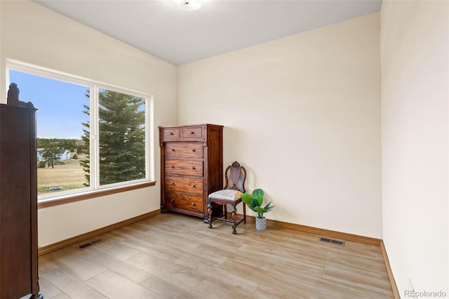 living area with light wood-type flooring