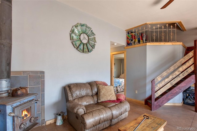 living room with ceiling fan