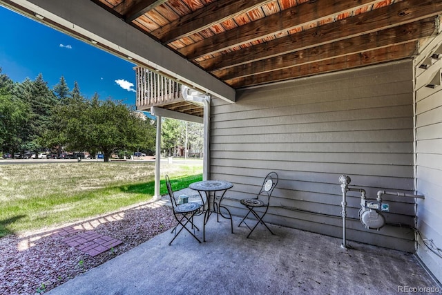 2028 Palm Dr, Colorado Springs, CO 80918 - view of patio / terrace