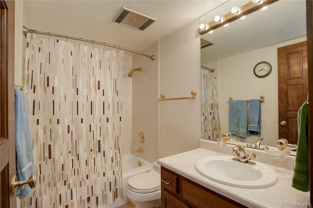 3675 S Cherokee St Unit 710, Englewood, CO 80110 - full bath featuring vanity, toilet, and shower / tub combo with curtain