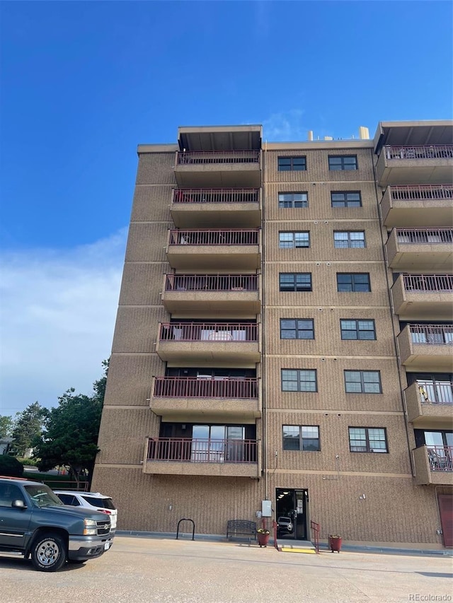 3675 S Cherokee St Unit 710, Englewood, CO 80110 - view of apartment building / complex