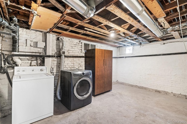 2826 Quitman St, Denver, CO 80212 - basement with washing machine and clothes dryer