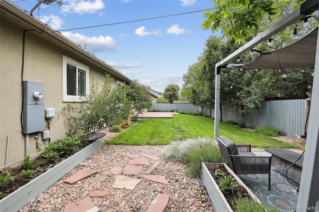 1235 S Balsam St, Lakewood, CO 80232 - view of yard featuring a garden