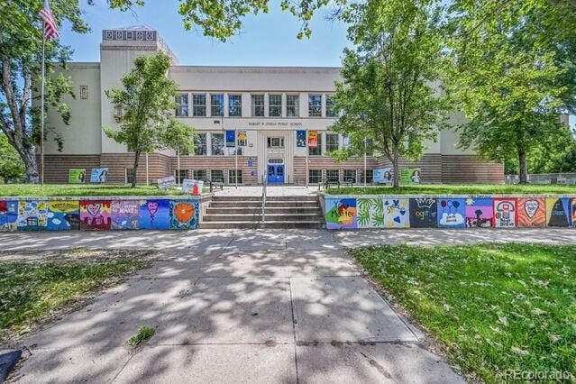 321 S Gilpin St, Denver, CO 80209 - view of property's community