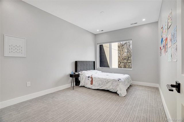 bedroom with recessed lighting, carpet flooring, visible vents, and baseboards