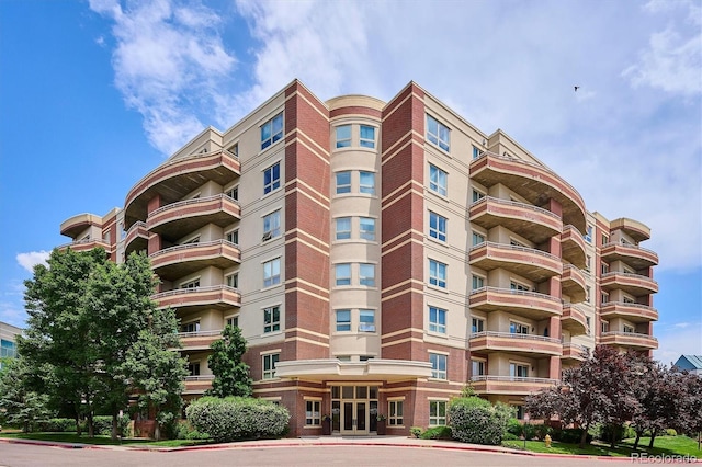 4875 S Monaco St Unit 303, Denver, CO 80237 - view of apartment building / complex