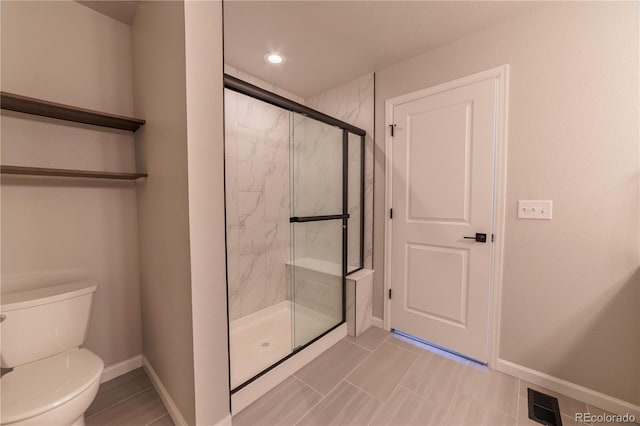 2640 Brookstone Dr Unit B, Milliken, CO 80543 - full bathroom featuring a marble finish shower and recessed lighting