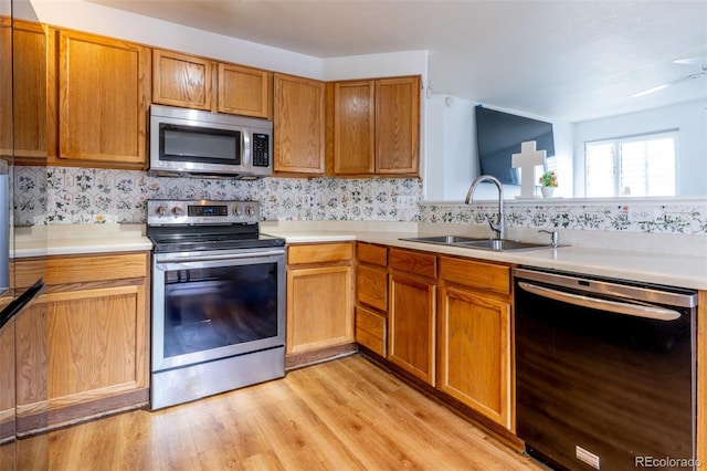 19542 E 19th Pl, Aurora, CO 80011 - photo 6