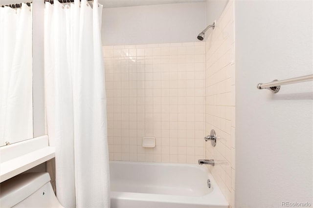 2973 W 81st Ave Unit D, Westminster, CO 80031 - full bath featuring shower / tub combo with curtain and toilet