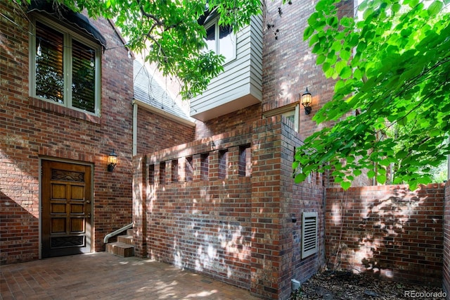 2409 E Cedar Ave, Denver, CO 80209 - view of deck