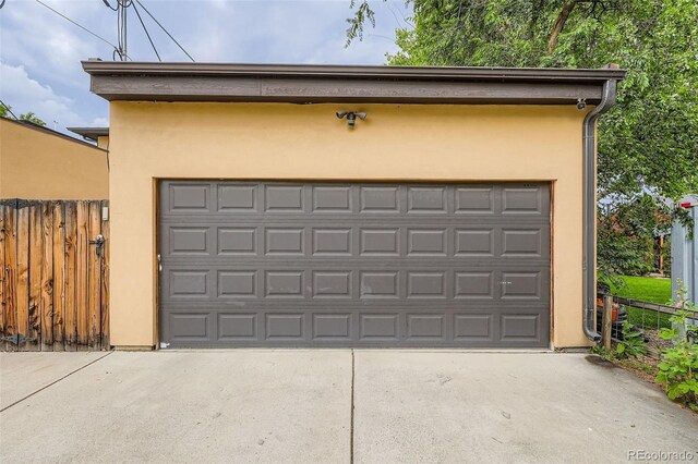1916 S Elati St, Denver, CO 80223 - view of detached garage