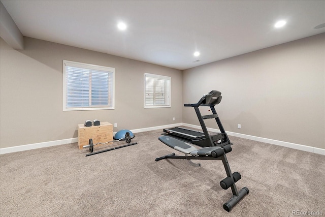 workout area with carpet