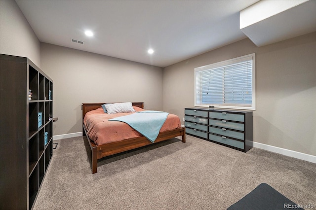 view of carpeted bedroom