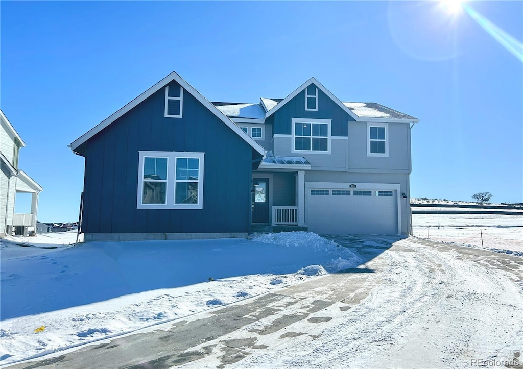 view of front facade with a garage