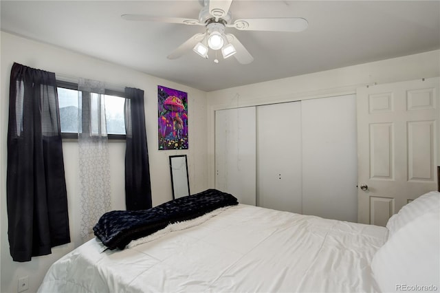 bedroom featuring a closet and ceiling fan