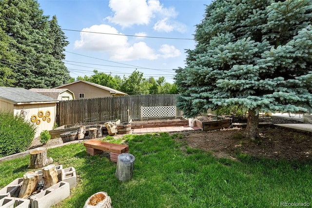 470 S Queen St, Lakewood, CO 80226 - view of yard with a vegetable garden