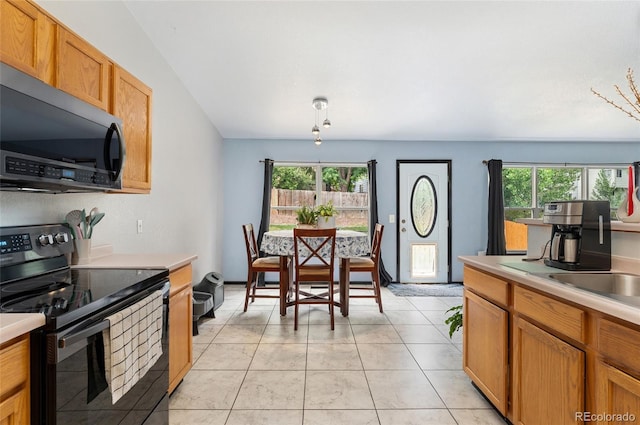 19564 E Ithaca Pl, Aurora, CO 80013 - photo 6