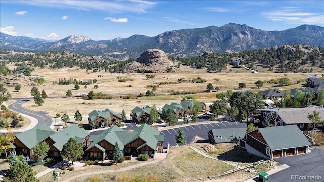 bird's eye view featuring a mountain view