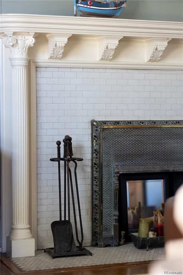 interior details featuring ornate columns