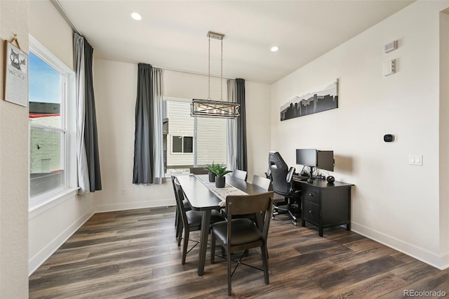 dining area featuring dark wood-style floors, recessed lighting, and baseboards