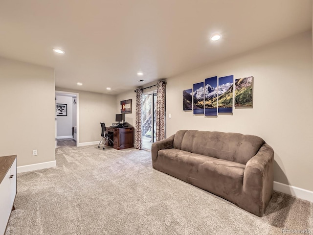 2104 Vineyard Dr, Castle Rock, CO 80104 - carpeted living area with recessed lighting and a desk