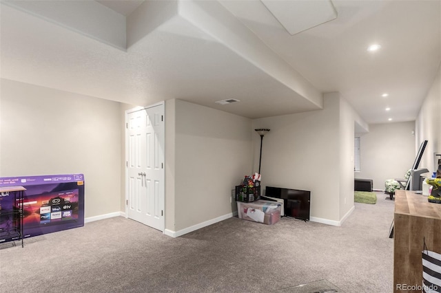 5972 S Zante Way, Aurora, CO 80015 - carpeted living room with baseboards and recessed lighting