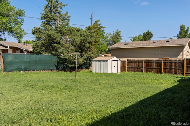 11917 Lavinia Way, Northglenn, CO 80233 - fenced backyard featuring a shed
