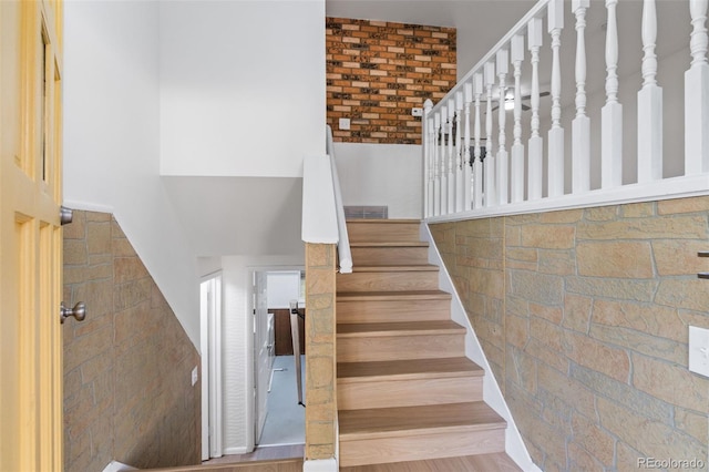 1413 S Bryan Ave, Fort Collins, CO 80521 - view of staircase