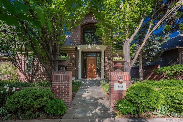 465 Monroe St, Denver, CO 80206 - entrance to property with brick siding