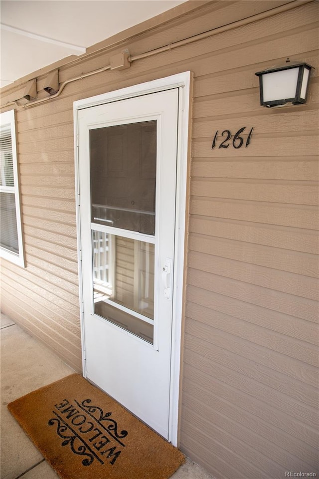 view of exterior entry
