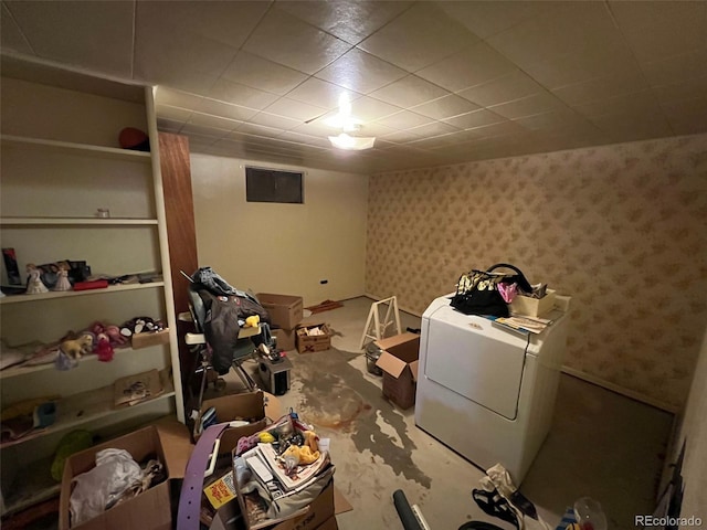 841 S 6th Ave, Brighton, CO 80601 - finished basement with washer / dryer and wallpapered walls