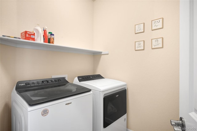 15546 W 64th Loop Unit C, Arvada, CO 80007 - laundry room featuring washer and dryer