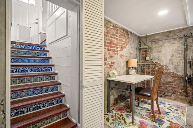 1532 Meade St, Denver, CO 80204 - stairway with crown molding