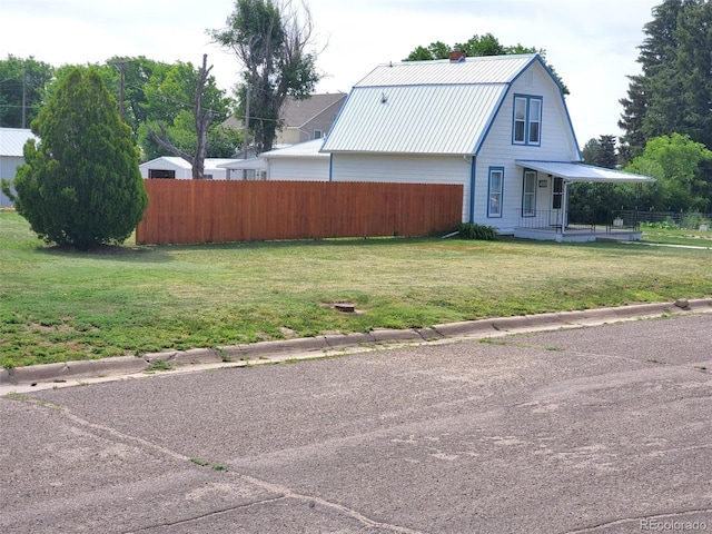 410 Kendall Ave, Flagler, CO 80815 - photo 2