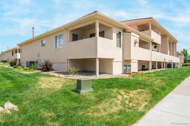 214 Luxury Ln, Colorado Springs, CO 80921