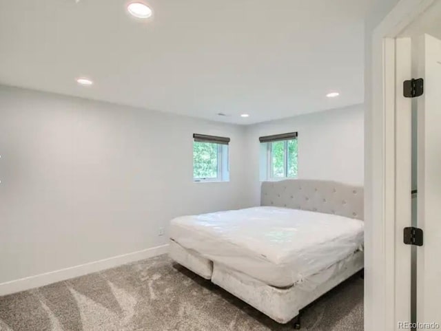 bedroom featuring carpet flooring, recessed lighting, and baseboards