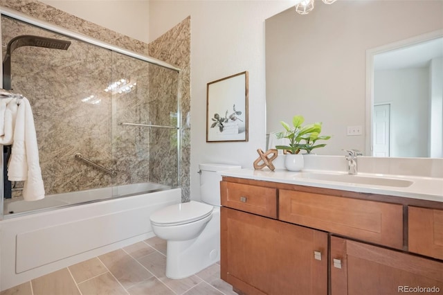 4323 Sammers Vw, Colorado Springs, CO 80917 - full bath with toilet, vanity, and enclosed tub / shower combo