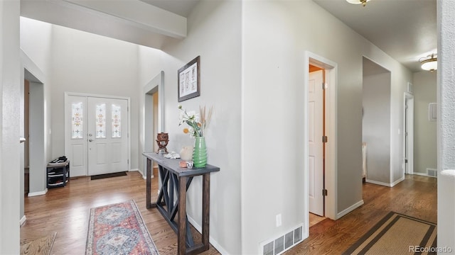 11818 Rio Secco Rd, Peyton, CO 80831 - foyer featuring wood finished floors and baseboards