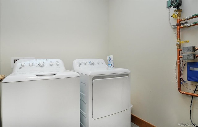 656 S Gunnison Ave, Buena Vista, CO 81211 - washroom featuring washer and dryer and laundry area