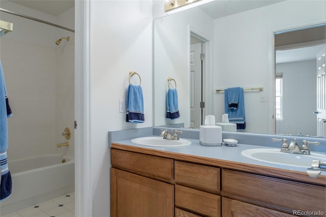 14261 W Evans Cir, Lakewood, CO 80228 - full bath with double vanity and tub / shower combination