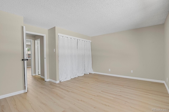14042 E Utah Cir, Aurora, CO 80012 - photo 17
