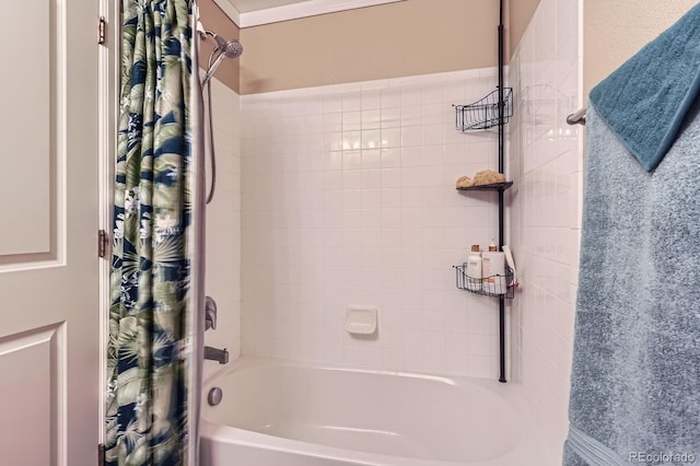 24748 E Layton Pl, Aurora, CO 80016 - bathroom with shower / bathtub combination with curtain