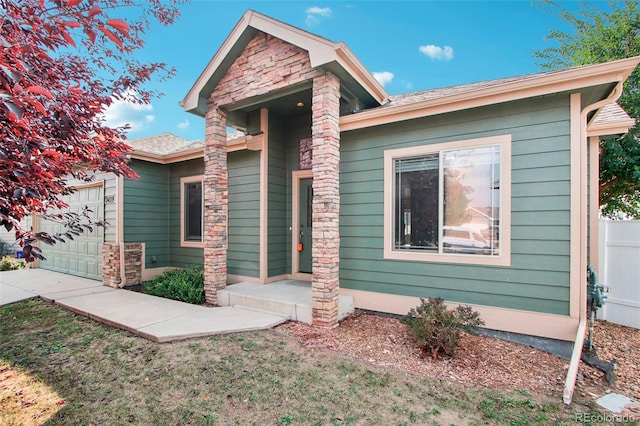 view of front of home featuring a garage