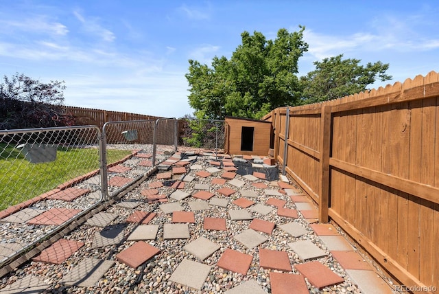 4627 S Norfolk Way, Aurora, CO 80015 - fenced backyard with a patio