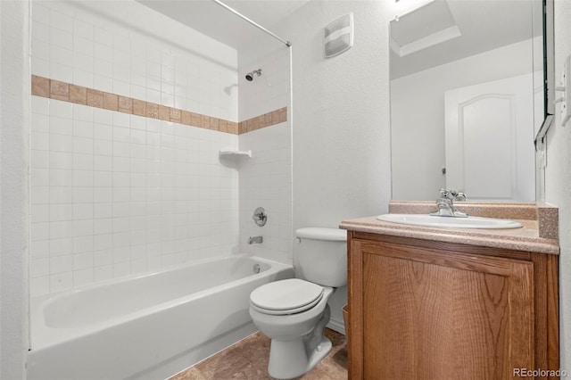 3026 S Waco Ct, Aurora, CO 80013 - full bath with vanity, shower / bathtub combination, and tile patterned floors