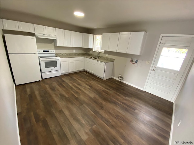 kitchen with under cabinet range hood, dark wood-style floors, white appliances, white cabinetry, and a sink